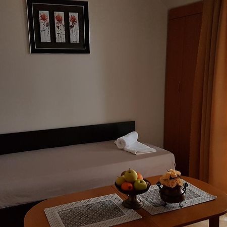 Tashevi Apartments Pomorie Extérieur photo