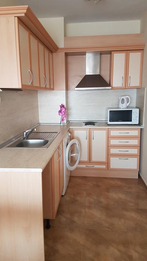 Tashevi Apartments Pomorie Extérieur photo
