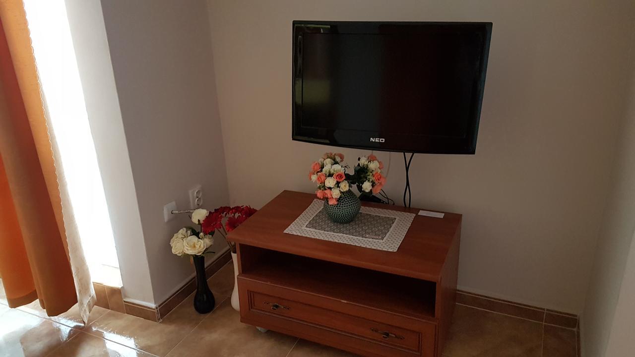 Tashevi Apartments Pomorie Extérieur photo
